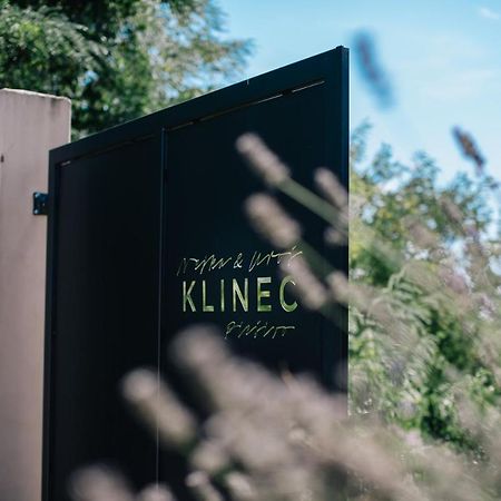 دوبروفو Klinec Plesivo Art Rooms المظهر الخارجي الصورة